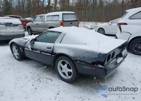 1984 Chevrolet Corvette z USA, uszkodzony, nr VIN 1G1AY0788E5133391